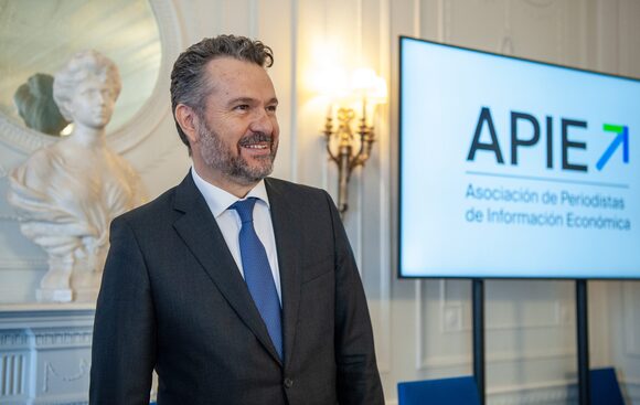 Rodrigo Buenaventura, en el XLI Seminario de APIE en la Universidad Menéndez Pelayo