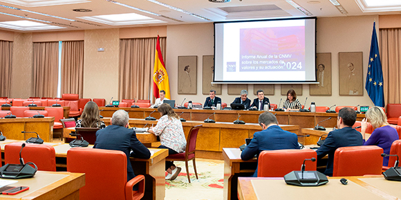 Carlos San Basilio presenta en el Congreso de los Diputados el documento “CNMV 2030: Un supervisor para un tiempo nuevo”